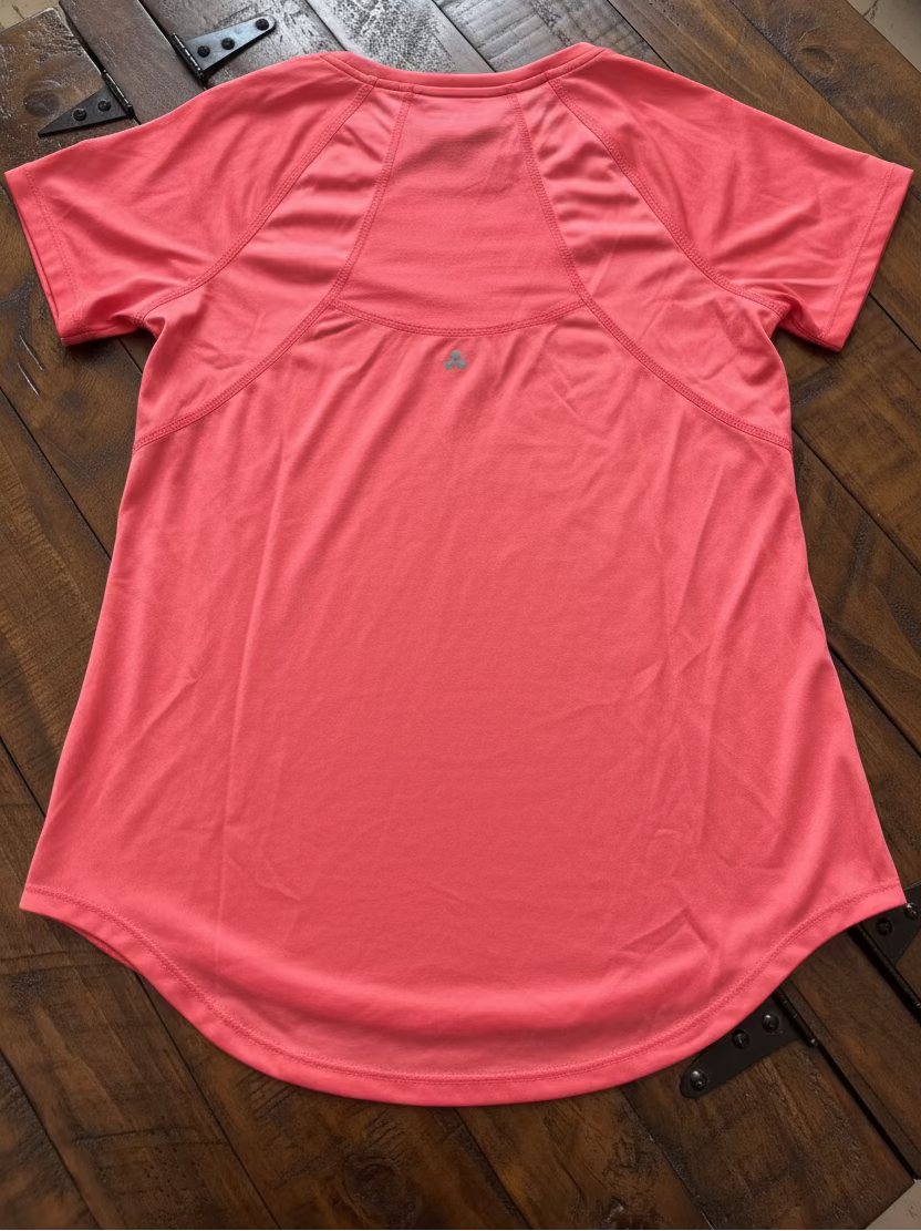 Tek Gear Dry Tek Performance Tee – Peach – Size S
