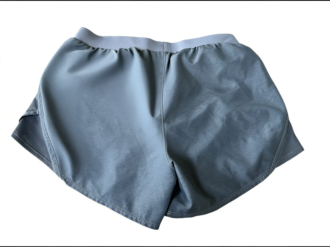 Under Armour Loose HeatGear Running Shorts – Slate Grey – Size S