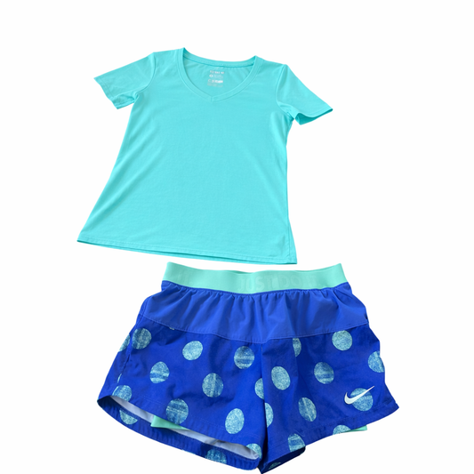 Nike Tee + Polka Dot Shorts Outfit – Size Small