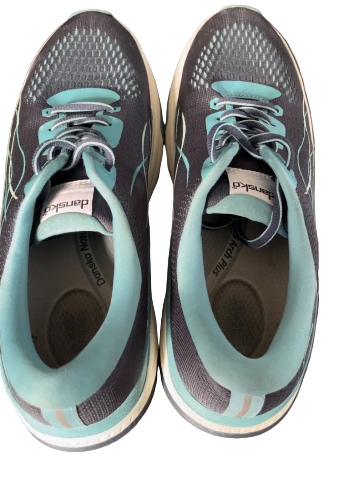 Top view of Dansko PACE athletic walking shoes