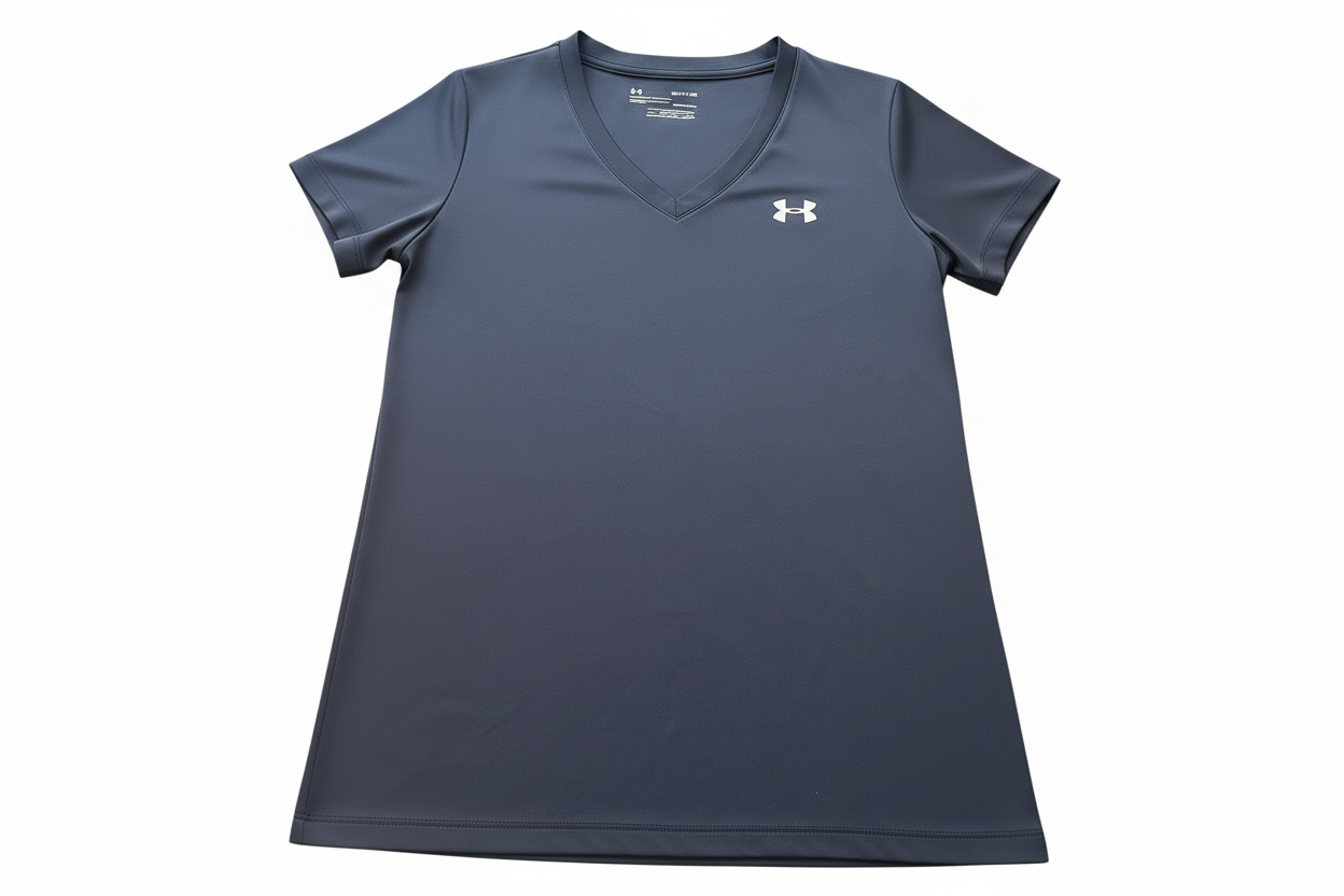 Under Armour HeatGear Loose V-Neck Tee – Size Small
