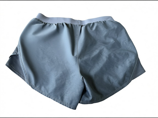 Under Armour Loose HeatGear Running Shorts – Slate Grey – Size S