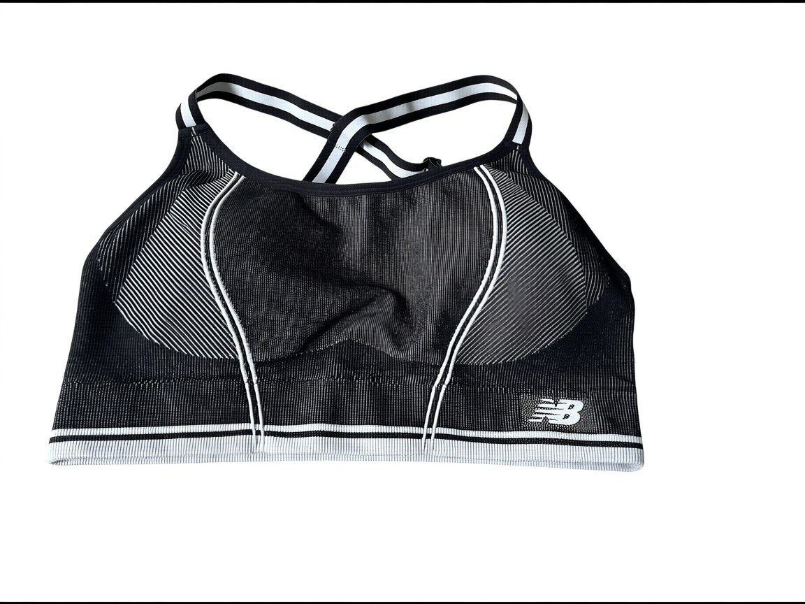 New Balance Mesh Sports Bra – Black – Size L