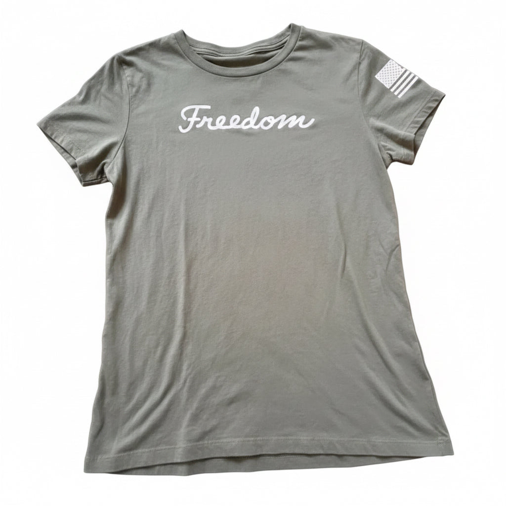 Under Armour Freedom Graphic Tee – Size Medium – Olive Green