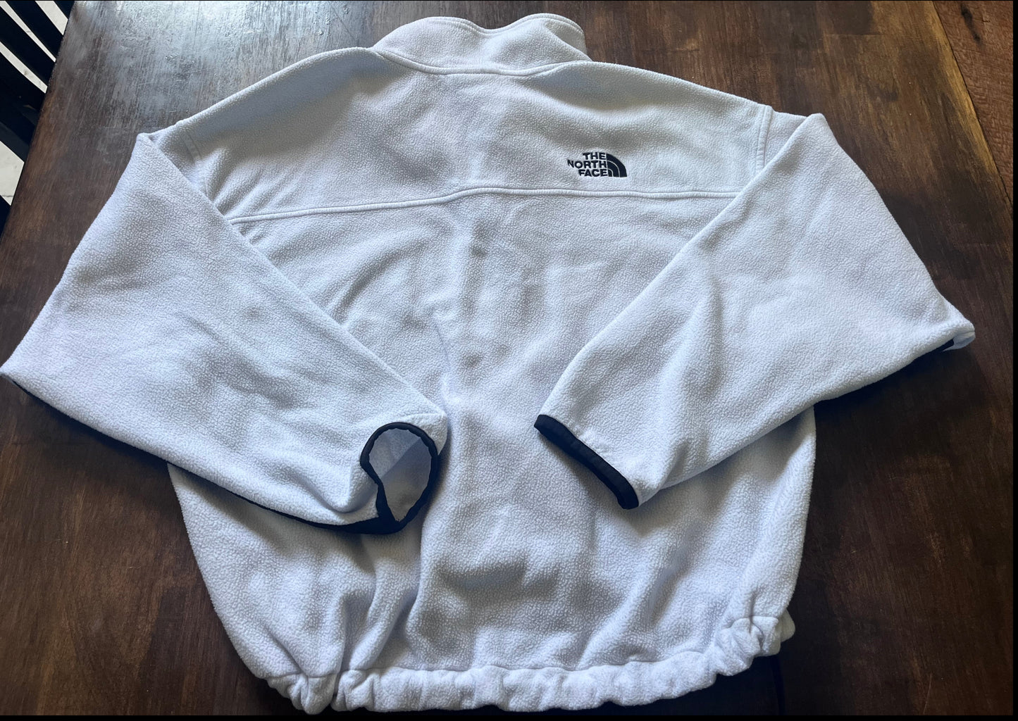 The North Face Fleece Quarter-Zip Pullover – White/Black
